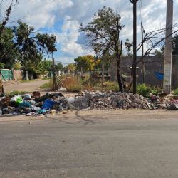 Vecinos denuncian focos de escombros y basura en barrios de Perdriel