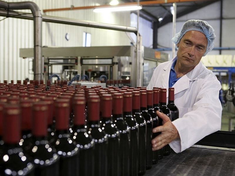 Bodegueros piden la conciliación obligatoria por el paro de Foeva