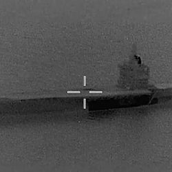EEUU hundió un buque de guerra iraní de grandes dimensiones