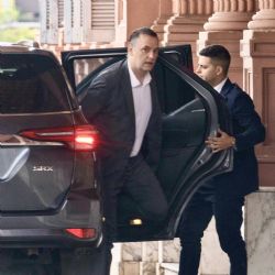 La relación entre la escribana de Adorni y narcos de la efedrina 