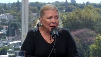 Carrió cargó contra a Adorni y vaticinó que Milei no será reelegido 