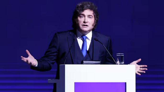 Milei bancó a Adorni, dijo que sufrió ataques especulativos y que bajará la inflación