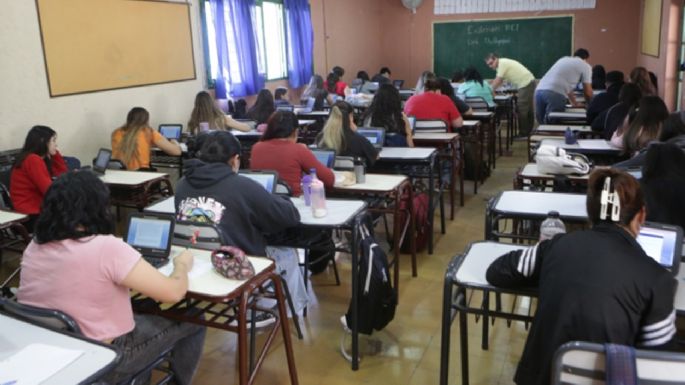 La escasez de graduados terciarios ya golpea al mercado laboral