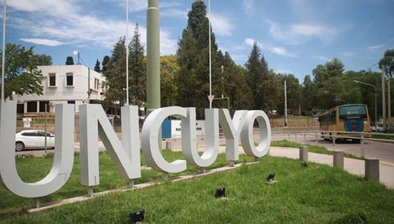 En carrera: Adriana García vuelve a dar pelea por la conducción de la UNCuyo