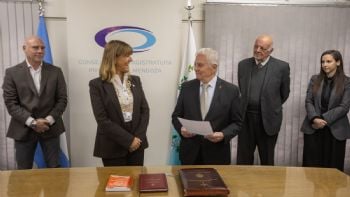 El tirón de oreja que Valerio les dio por escrito a sus compañeros de Corte