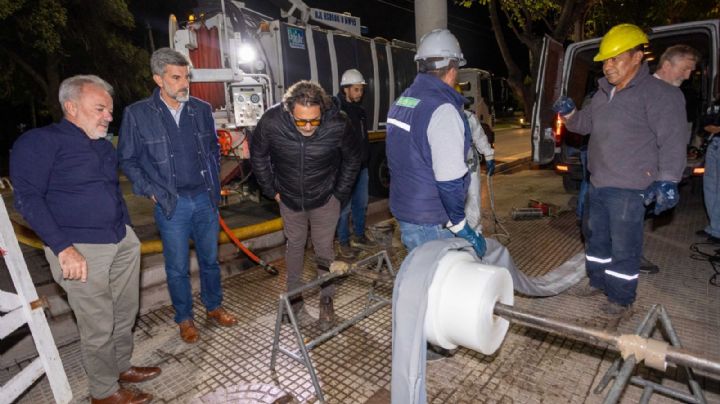Mientras explotan cloacas en Guaymallén, Aysam presume arreglos en Ciudad