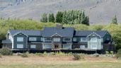 Foto ilustrativa de la nota titulada: Un hotel, terrenos y departamentos: todos los bienes que perderá Cristina Kirchner tras el decomiso
