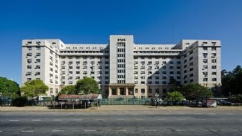 Milei acelera la renovación judicial y envía otros 30 pliegos de jueces al Senado 