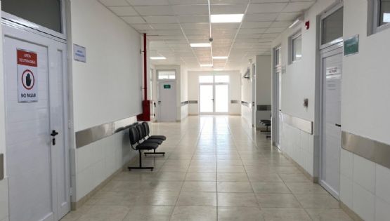 Una mujer que se hacía pasar por médica trabajaba en hospitales públicos 