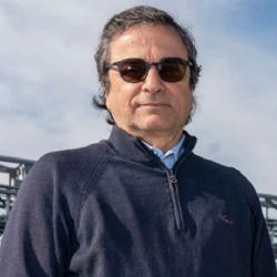 Echaron a Carlos Frugoni, el funcionario de Economía que tiene propiedades sin declarar