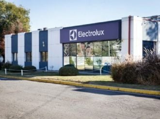 Una empresa cierra su producción de heladeras y 150 operarios podrían quedar sin trabajo 