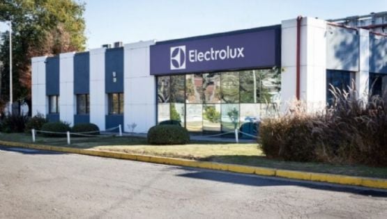 Una empresa cierra su producción de heladeras y 150 operarios podrían quedar sin trabajo 