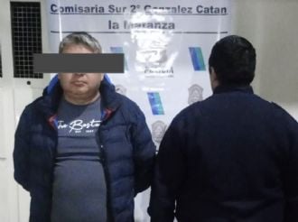 Detuvieron a un policía que mató de 10 disparos a una mujer que intentó robarle 