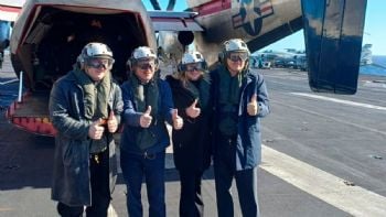 Milei participará de ejercicios navales tras la llegada del portaviones USS Nimitz a Mar del Plata 