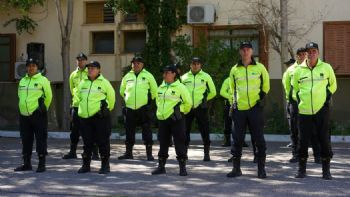 Los preventores de Ciudad ya patrullan con armas taser