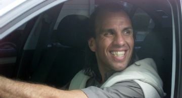 Denuncian al “Mono” Navarro Montoya por una deuda millonaria en un restaurante 