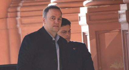 Profundizan la investigación sobre propiedades y viajes de Manuel Adorni