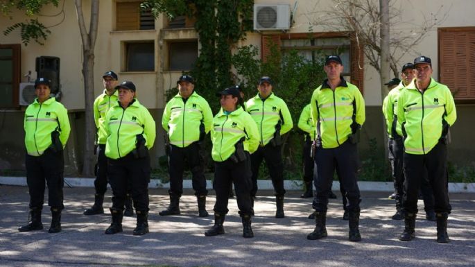 Los preventores de Ciudad ya patrullan con armas taser