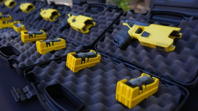 Los preventores de Ciudad ya patrullan con armas taser