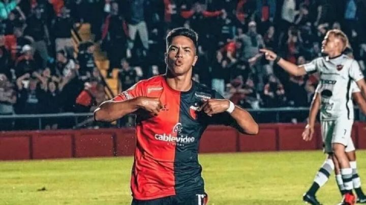 Una figura de Colón presentó a su novio en un programa de fútbol  