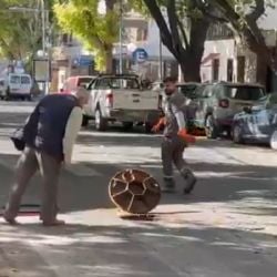Explotó una alcantarilla en el límite entre Ciudad y Godoy Cruz
