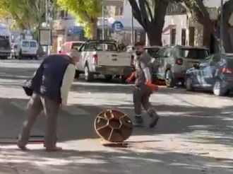 Explotó una alcantarilla en el límite entre Ciudad y Godoy Cruz