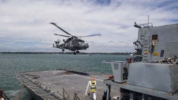 Reino Unido envía un destructor y aviones caza al estrecho de Ormuz