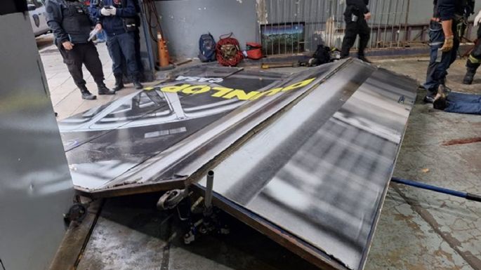 Un jubilado murió aplastado por el portón de una gomería 
