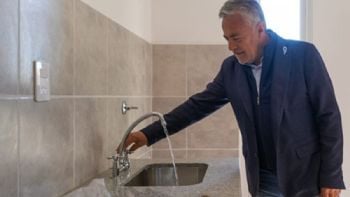Cornejo defendió el proyecto para sacarle la vivienda del IPV al que no la use para vivir