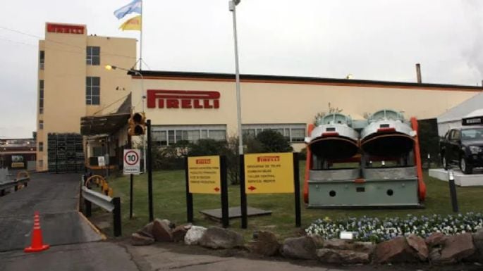 Neumáticos Pirelli suspende su producción por la caída de ventas