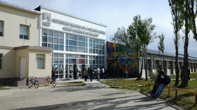 Un empleado de la universidad de Río Gallegos apuñaló a un alumno