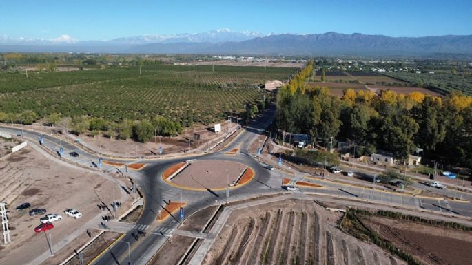 El Gobierno ejecutó en un año 443 km de rutas, puentes y ordenadores viales por $326.000 millones