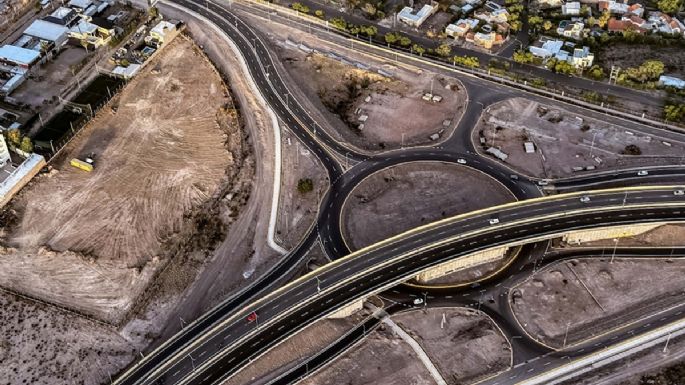 El Gobierno ejecutó en un año 443 km de rutas, puentes y ordenadores viales por $326.000 millones