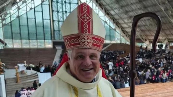 El Gobierno busca contener el malestar de la Iglesia y expone su agenda social a Colombo