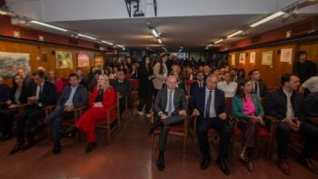 La foto que habla en la asunción de autoridades del Colegio de Abogados