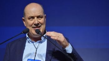 Sturzenegger mostró los cambios en los recibos de sueldo