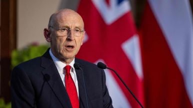 Foto iliustrativa de  Renunció John Healey, el ministro de Defensa del Reino Unido