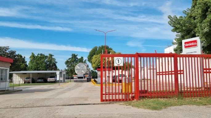 Trabajadores de lácteos Verónica llevan 6 meses sin cobrar
