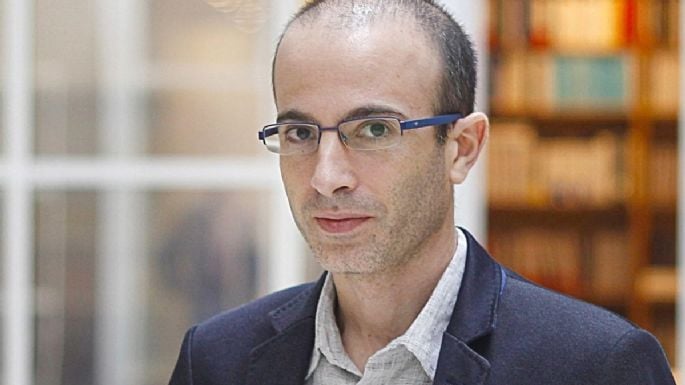 Harari alerta sobre el peligro de otorgar derechos legales a la IA tras la propuesta de Milei